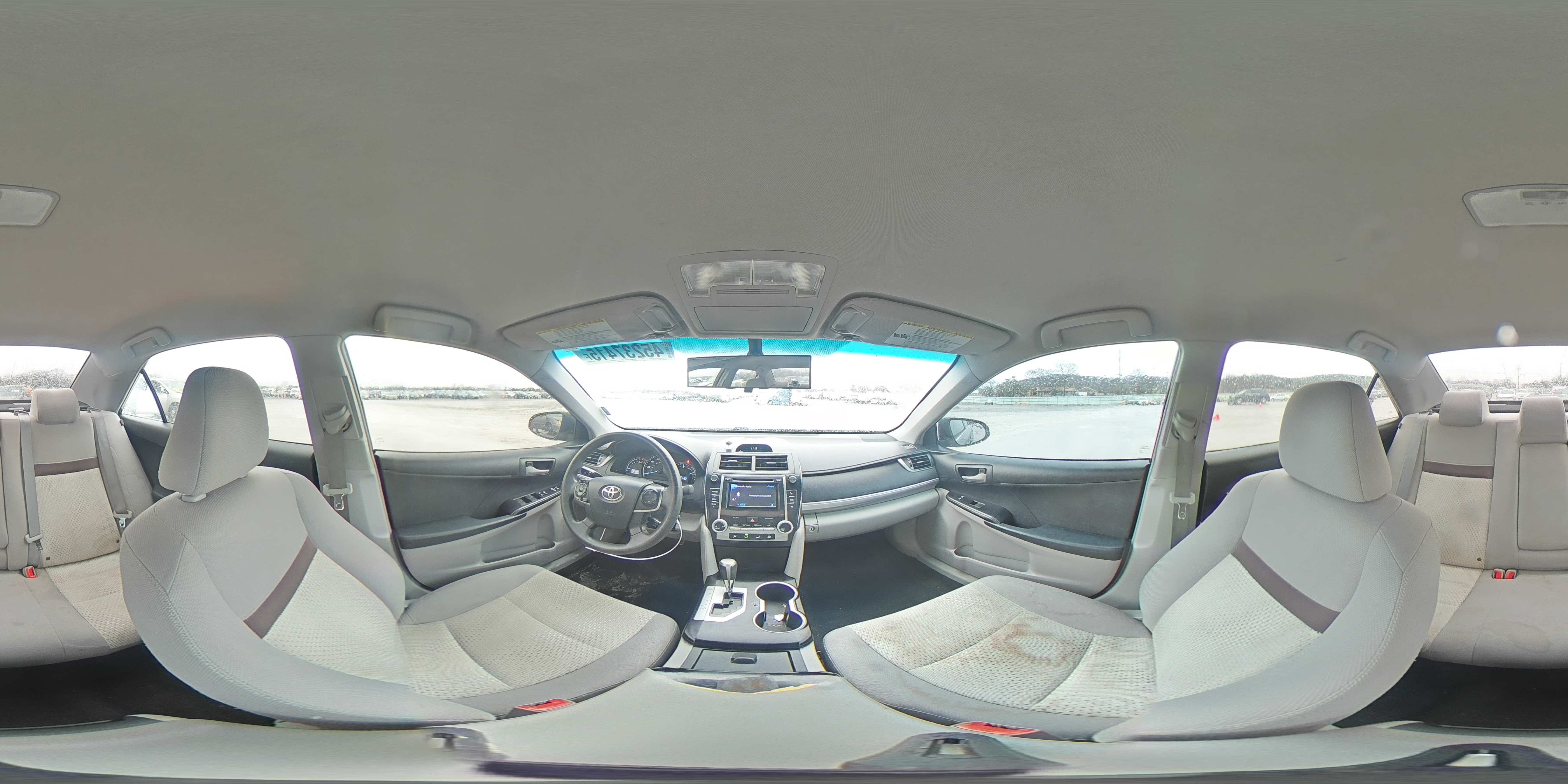 2012 Toyota Camry - Image 12