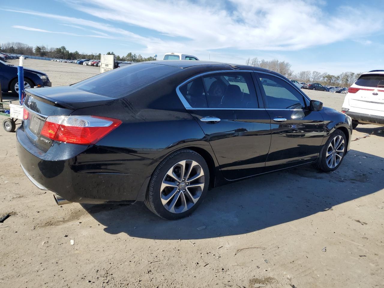 2015 Honda Accord - Image 3