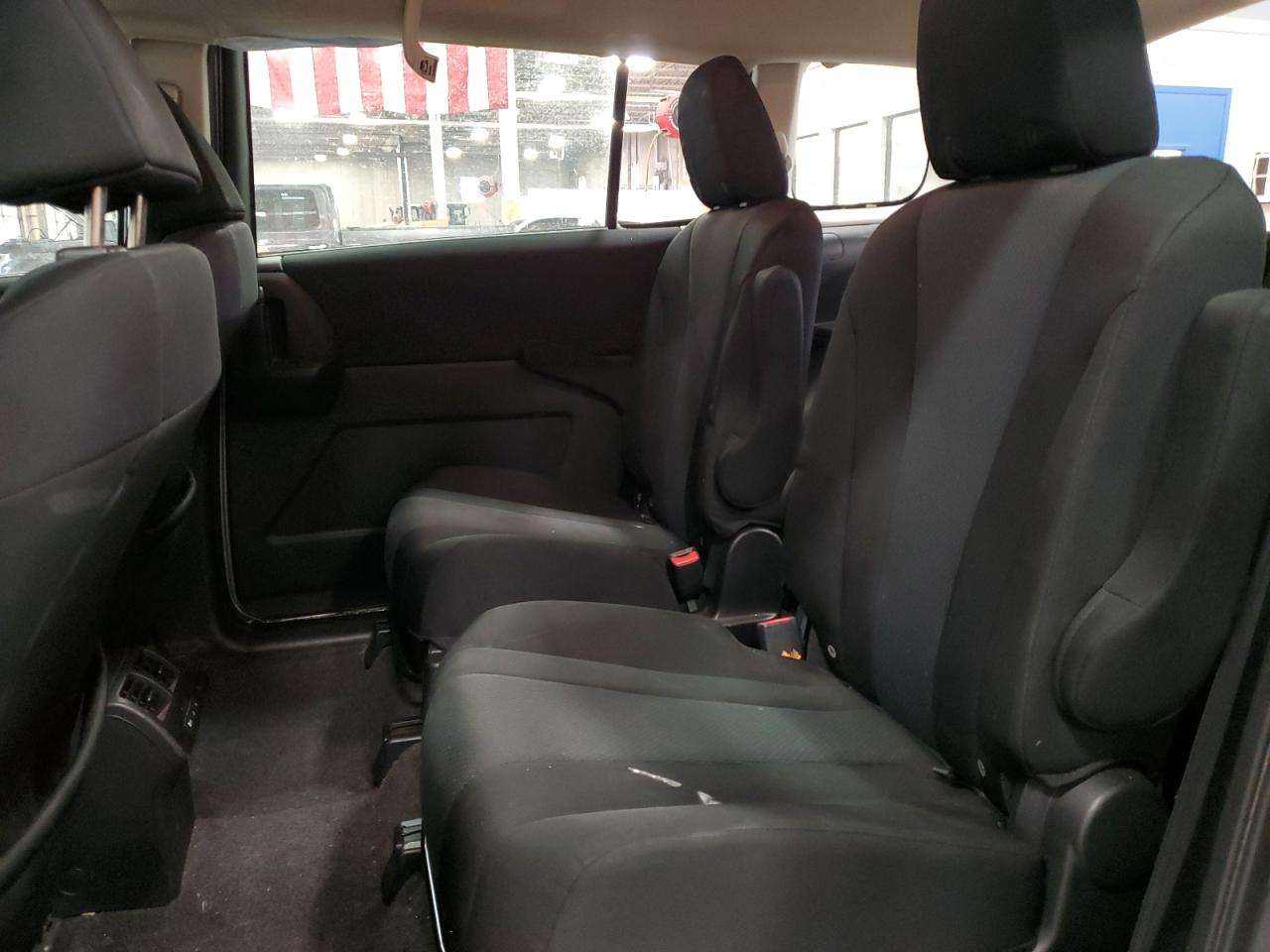 2014 Mazda 5 - Image 11