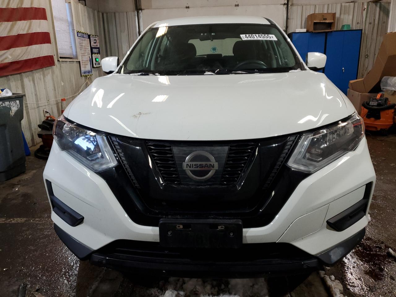2017 Nissan Rogue - Image 5