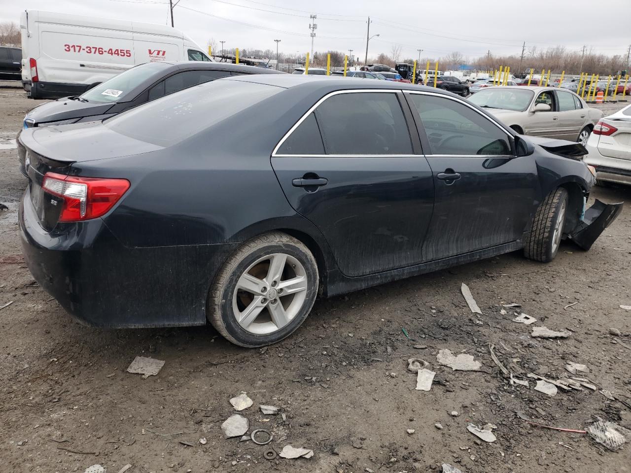 2013 Toyota Camry - Image 3