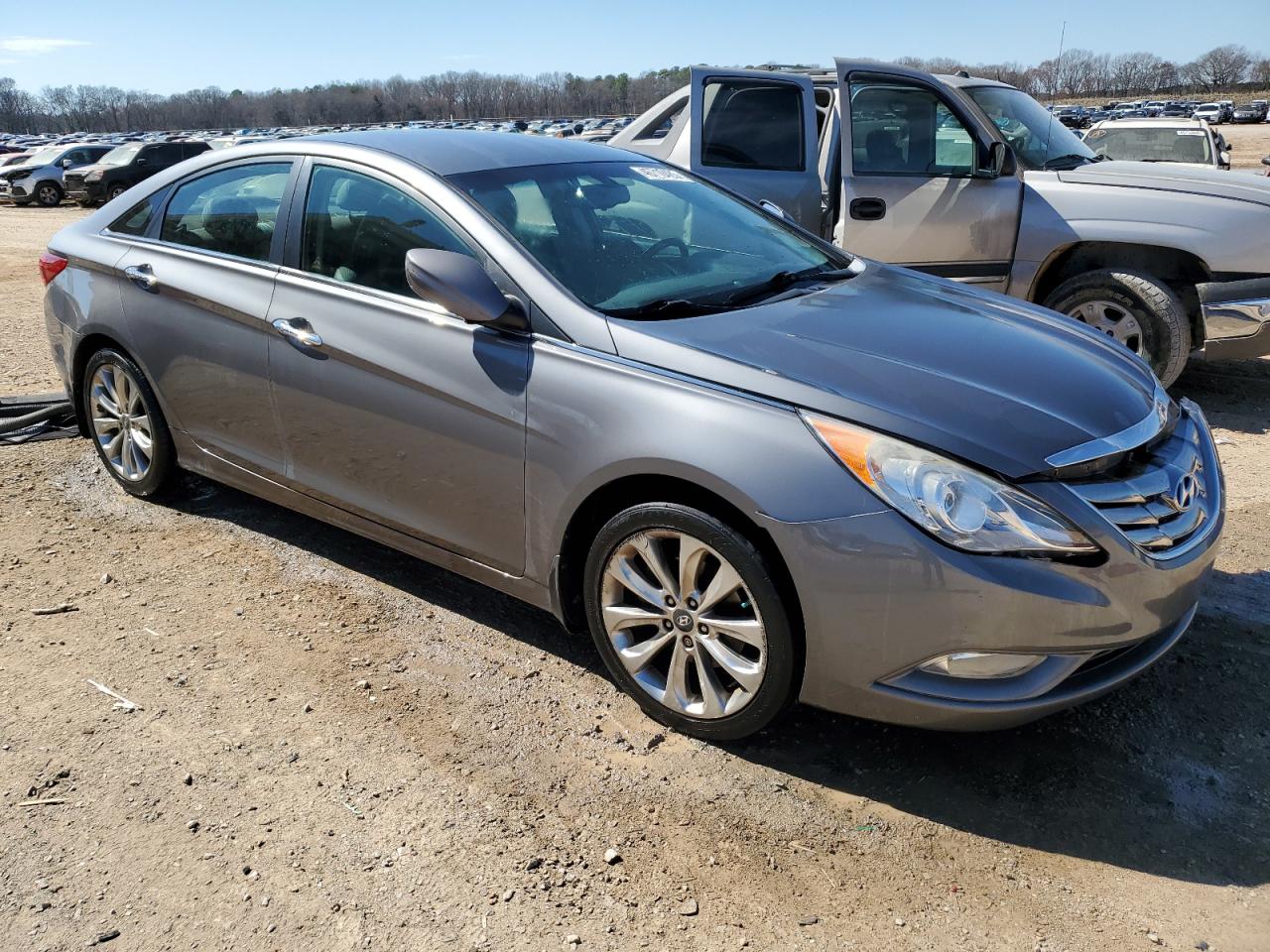 2012 Hyundai Sonata - Image 4