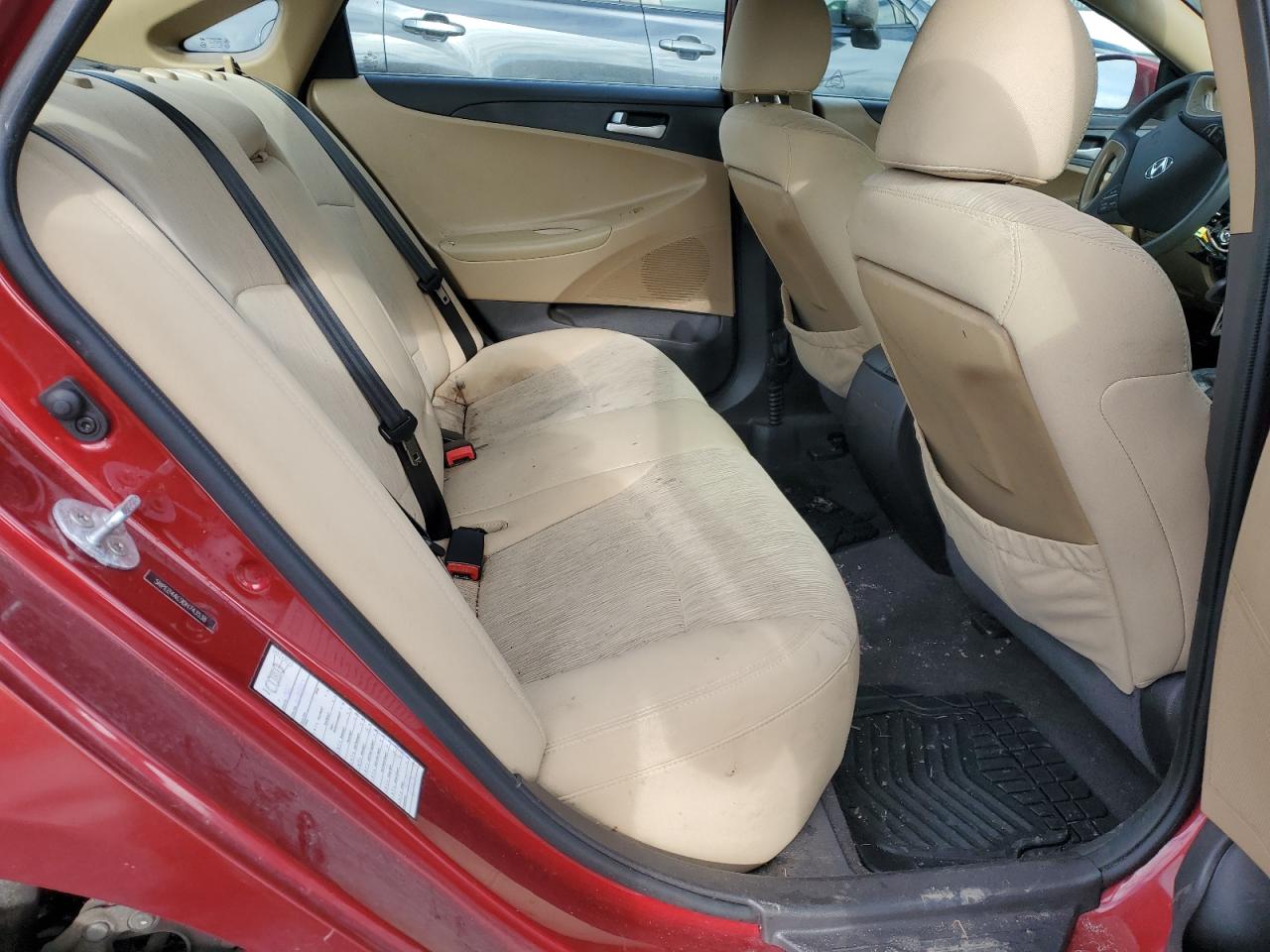2013 Hyundai Sonata - Image 10