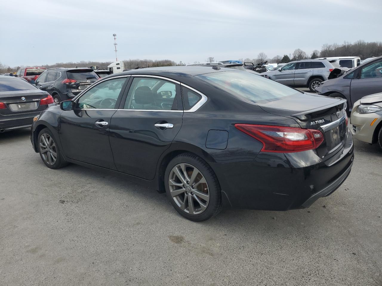 1N4AL3AP8JC149528 NISSAN ALTIMA 2018