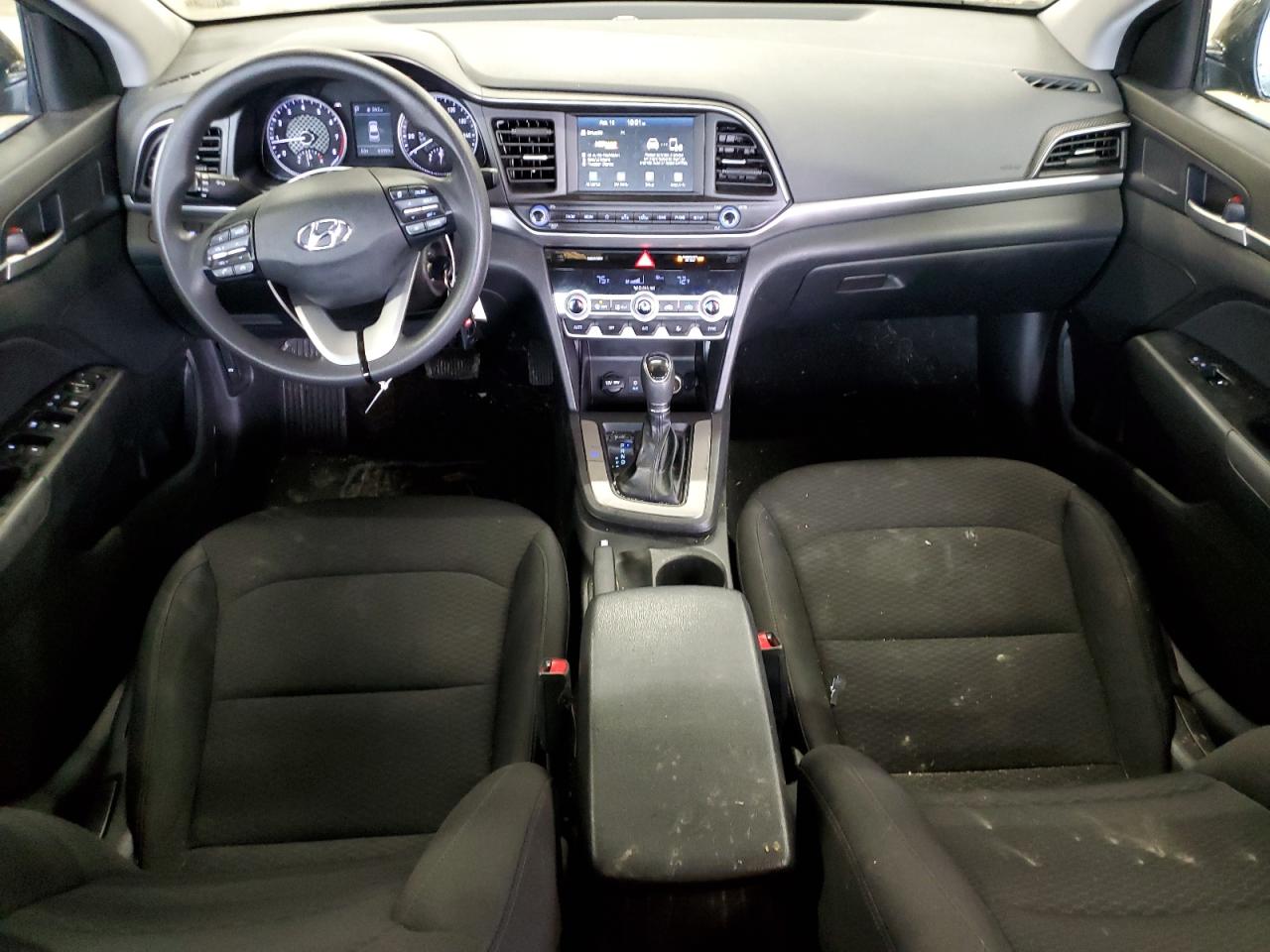 2020 Hyundai Elantra - Image 8