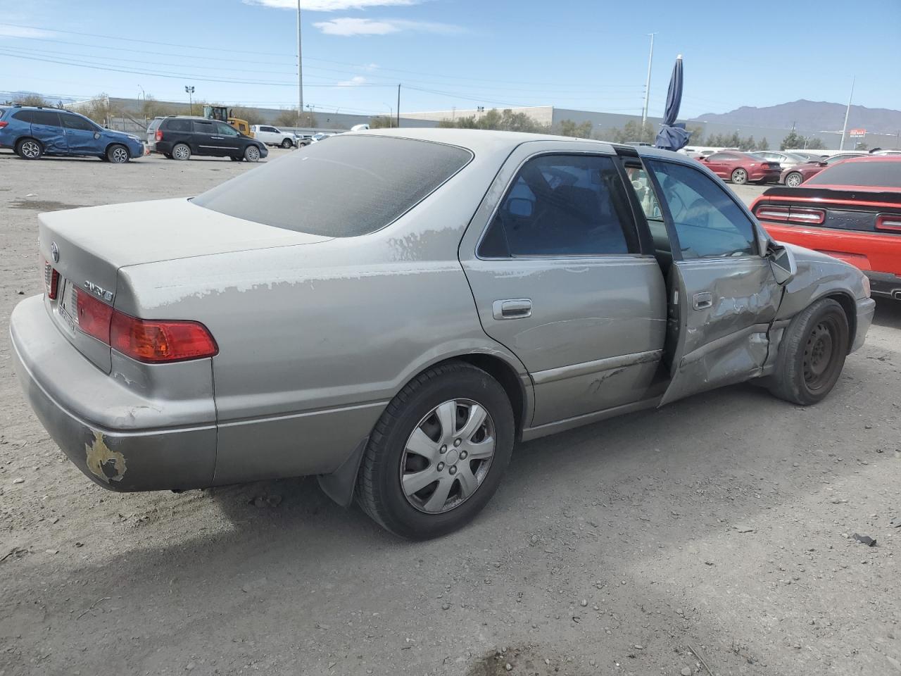 2001 Toyota Camry - Image 3