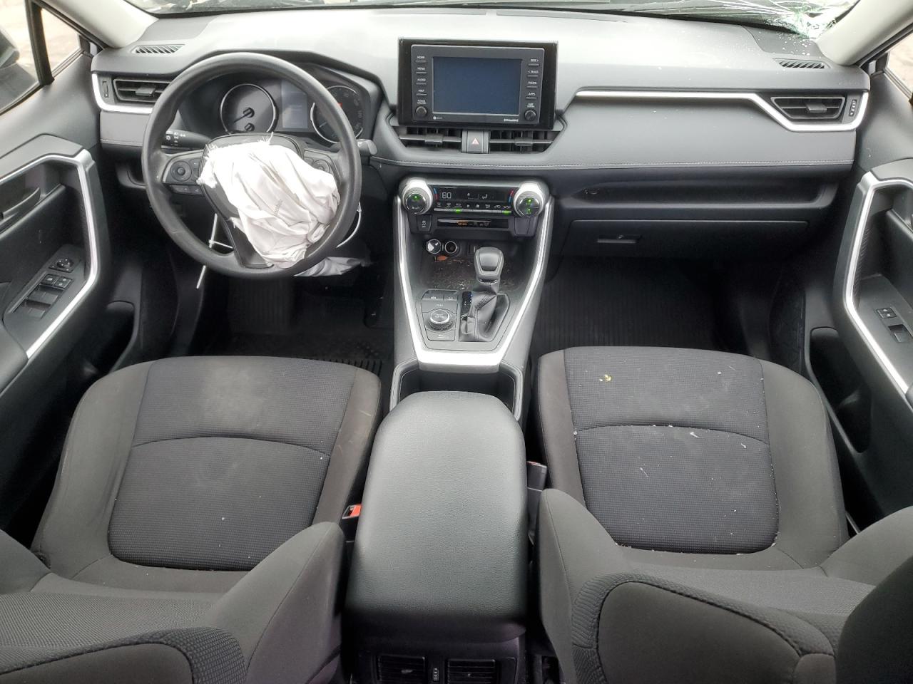 2022 Toyota RAV 4 - Image 8