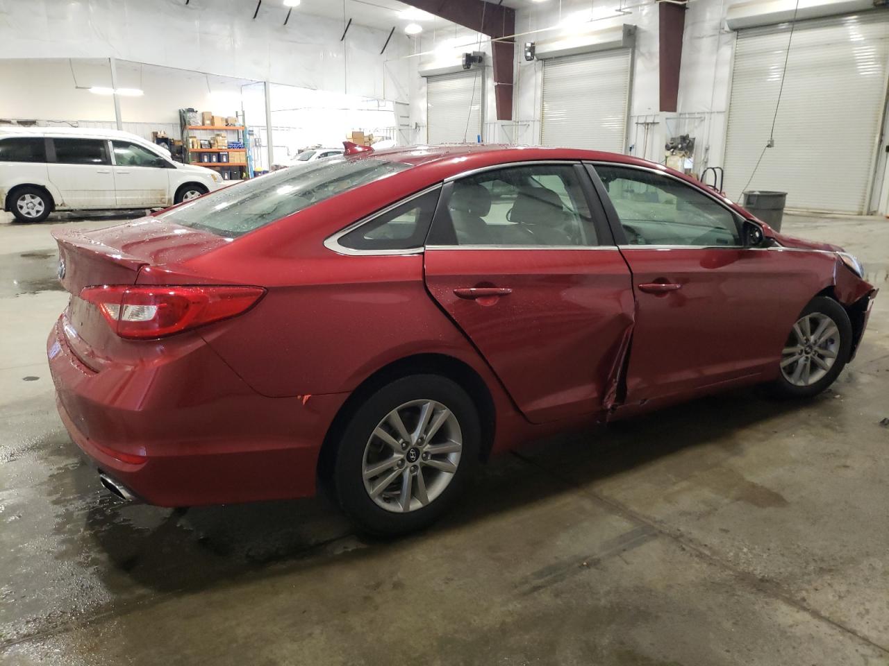 2016 Hyundai Sonata - Image 3