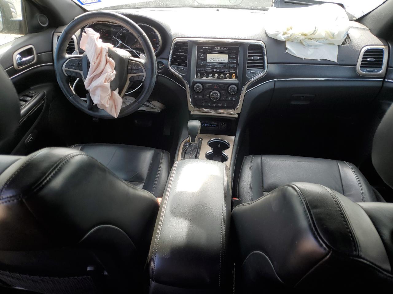2017 Jeep Grand Cherokee - Image 8