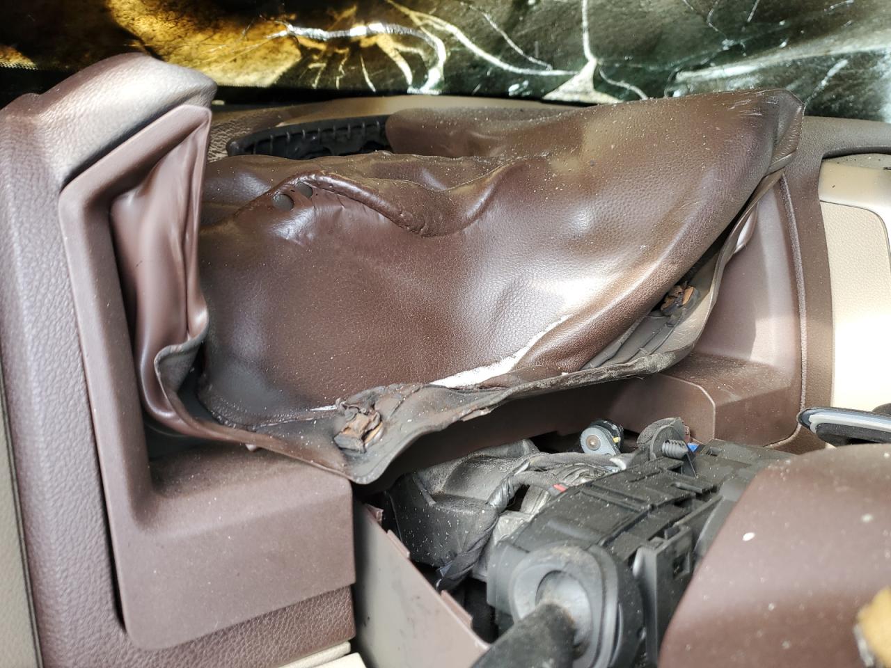 2014 RAM 2500 - Image 9