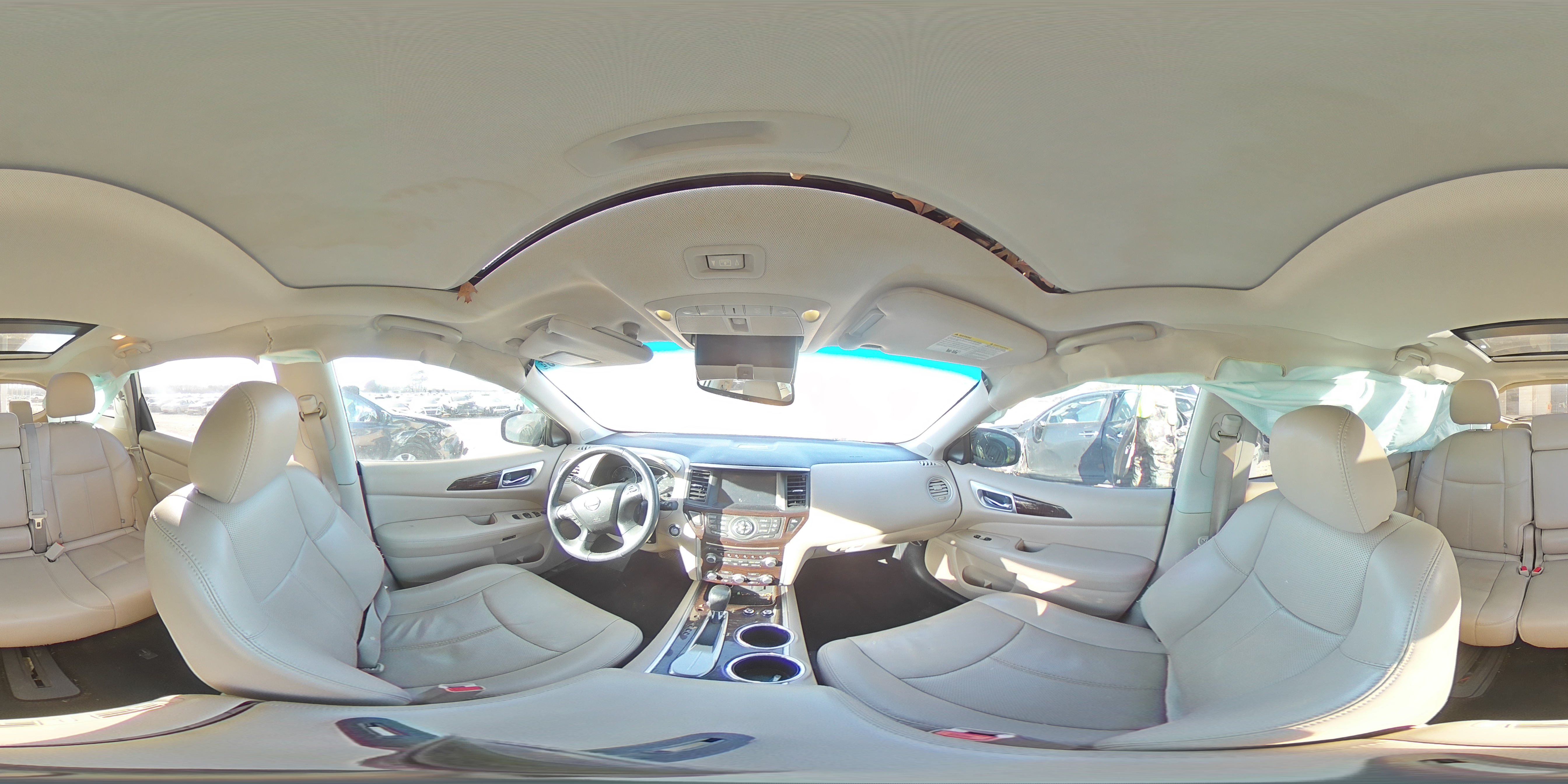 2016 Nissan Pathfinder - Image 13