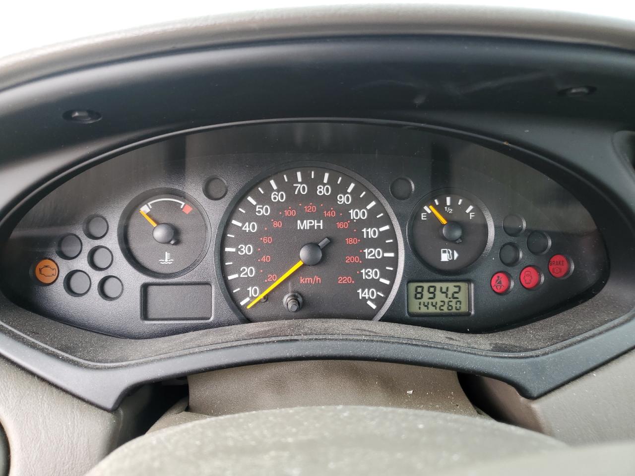 2004 Ford Focus - Image 9