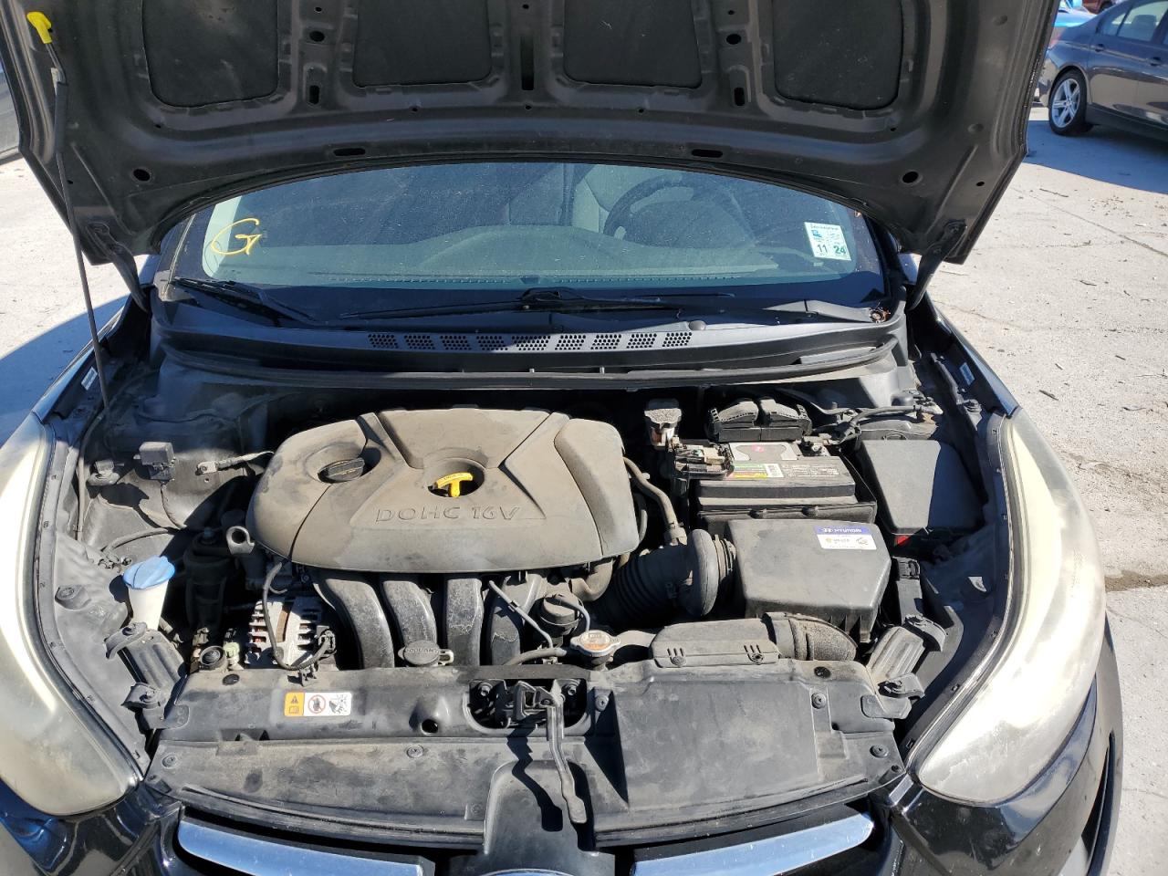 2014 Hyundai Elantra - Image 11