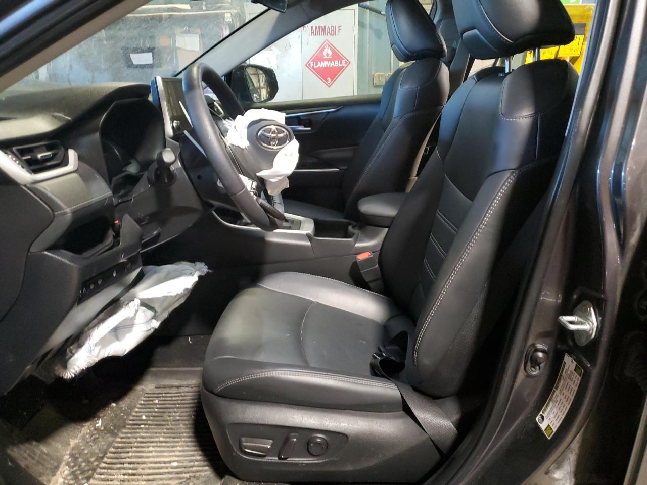 2T3A1RFV0RC409151 TOYOTA RAV4 2024