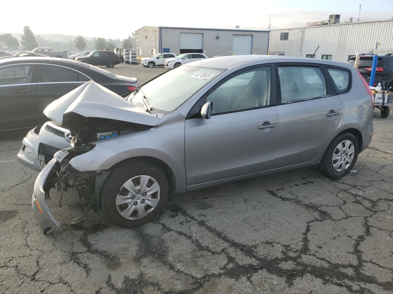 2012 Hyundai Elantra - Image 1