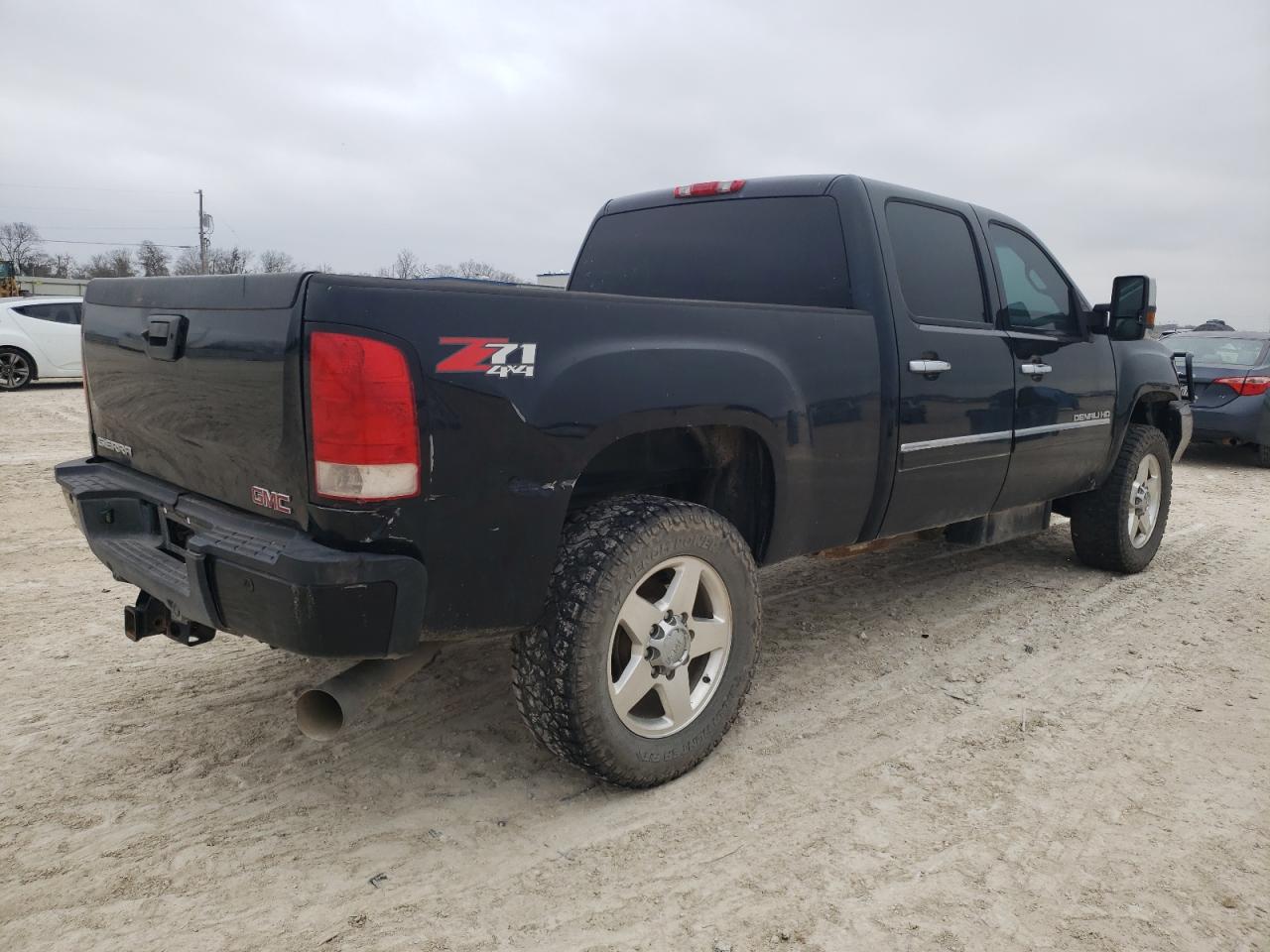 2014 GMC Sierra - Image 3