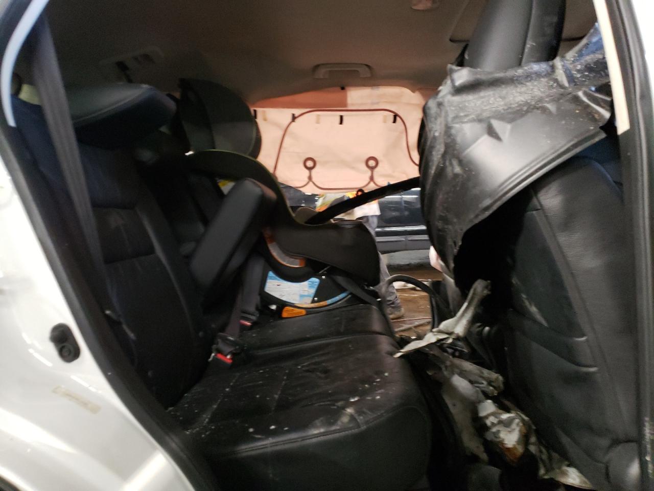 2014 Honda CR-V - Image 10