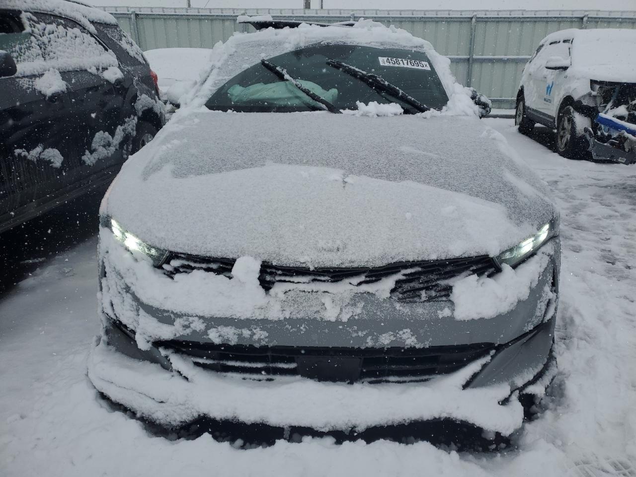 2021 Kia K5 - Image 5