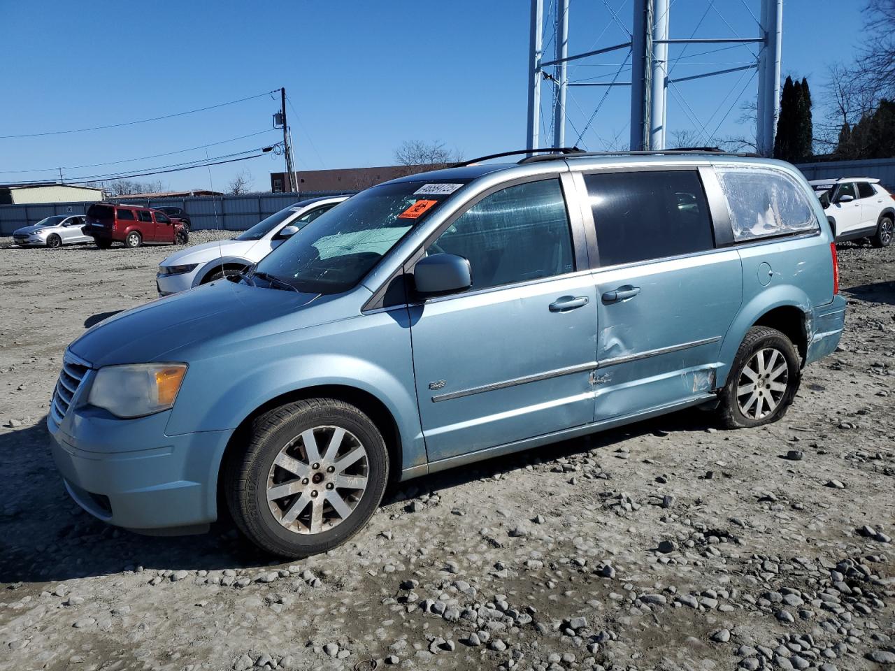 2009 Chrysler Town & Country - Image 1