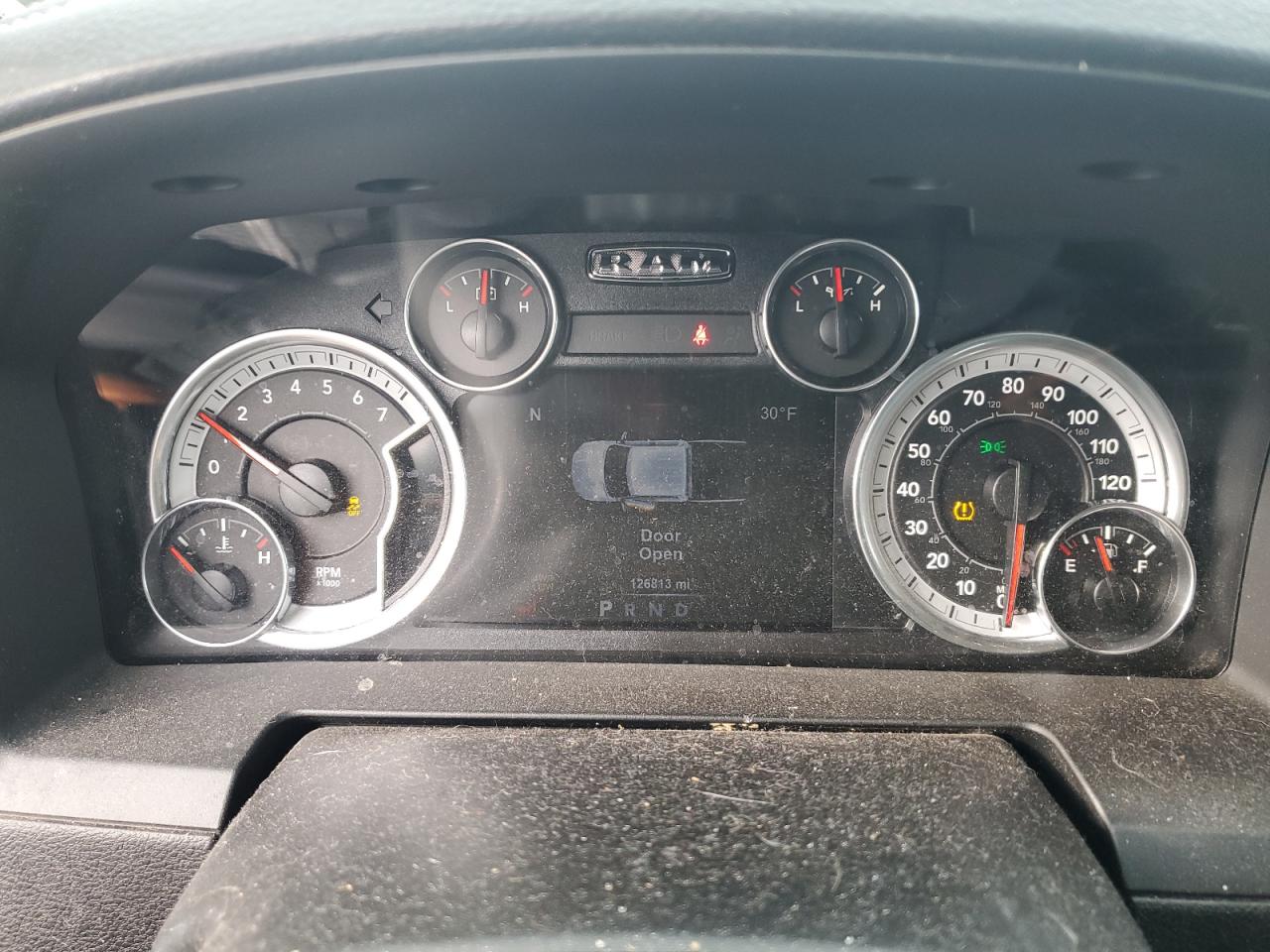 2017 RAM 1500 - Image 9