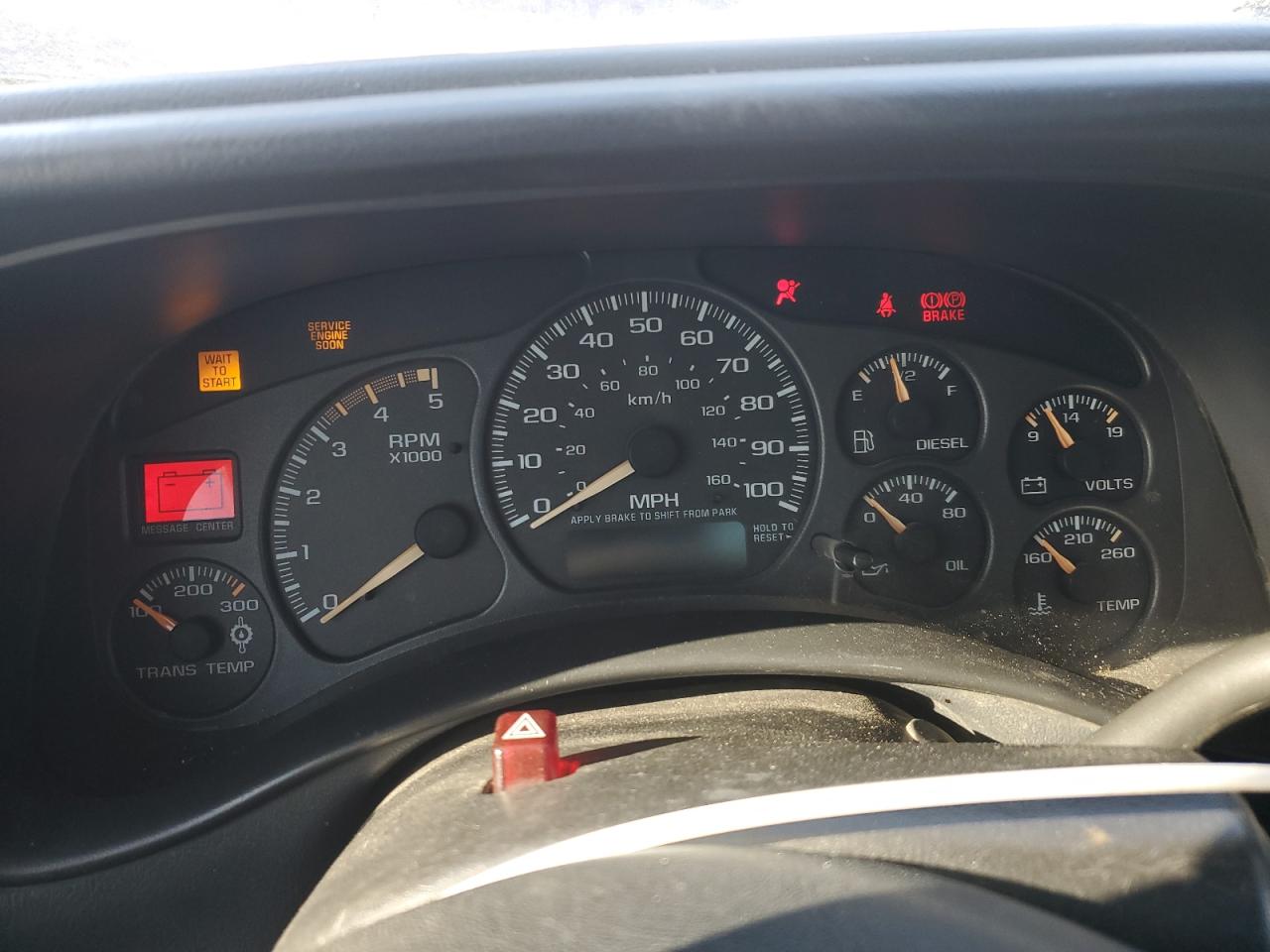 2001 GMC Sierra - Image 9
