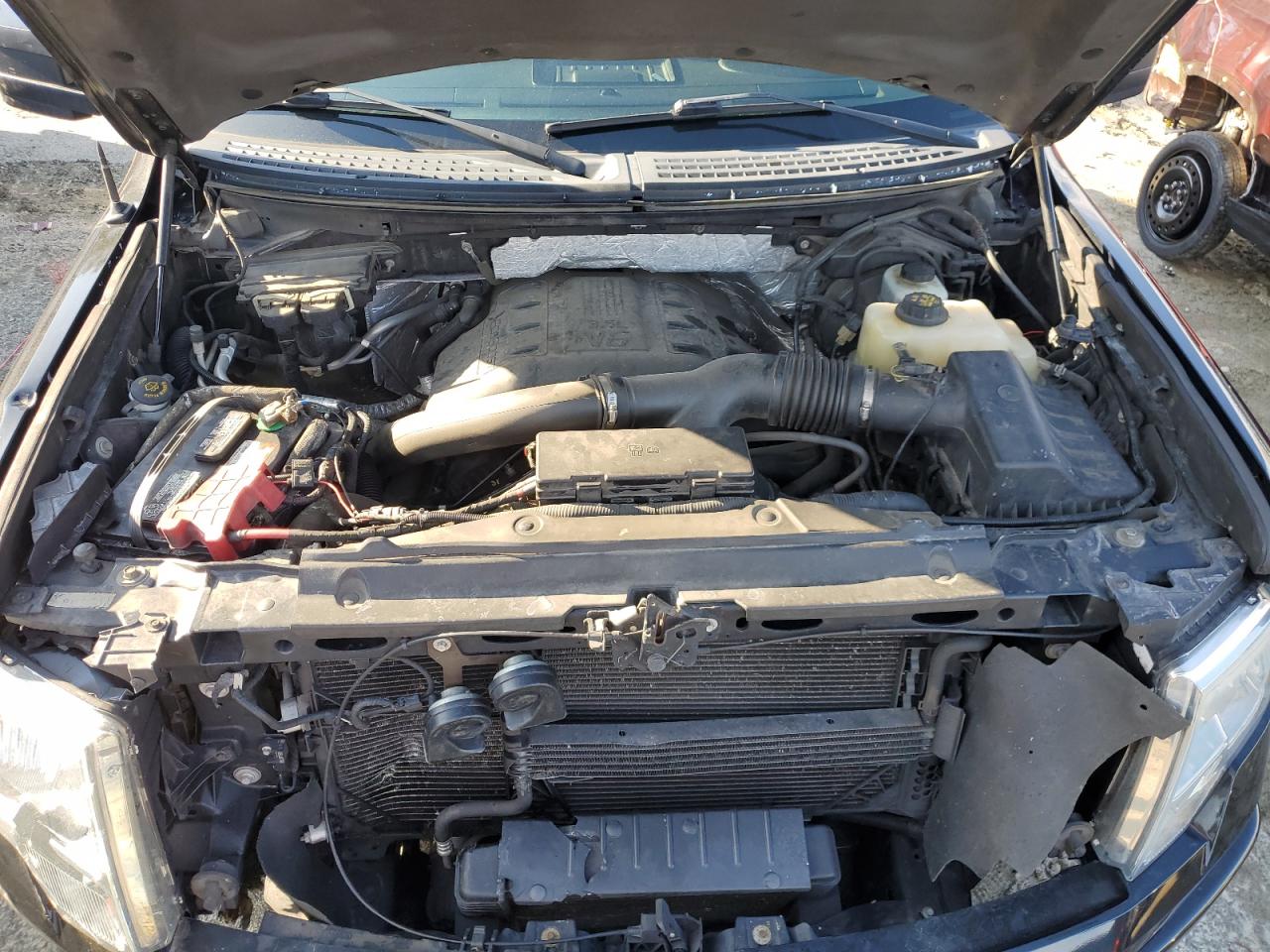 2012 Ford F-150 - Image 11