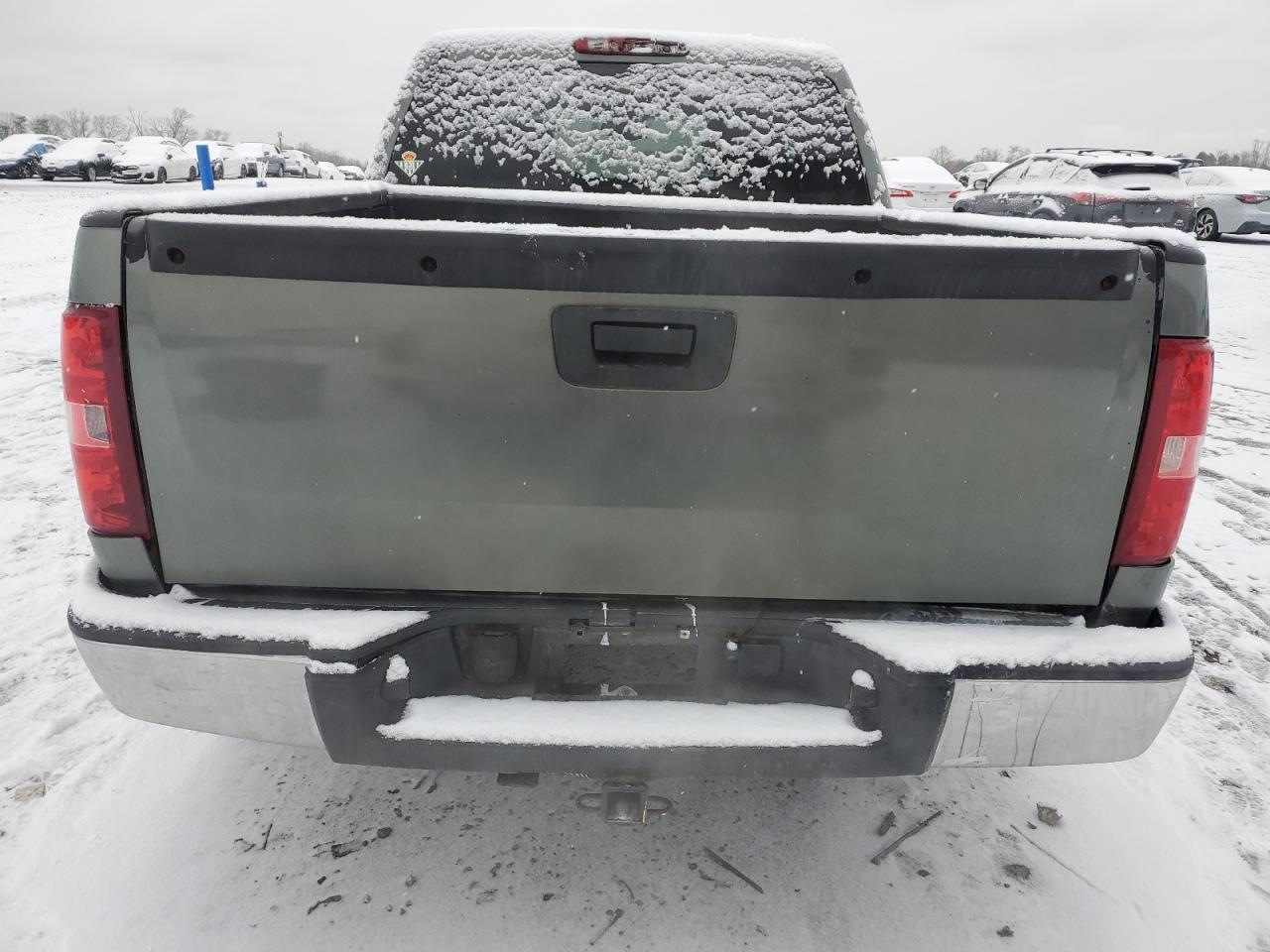 2011 Chevrolet Silverado - Image 6