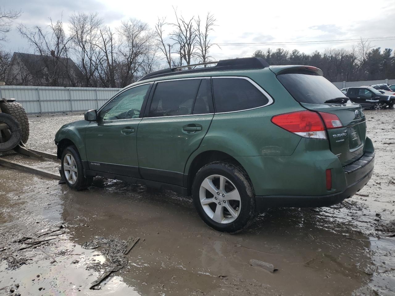 2013 Subaru Outback - Image 2