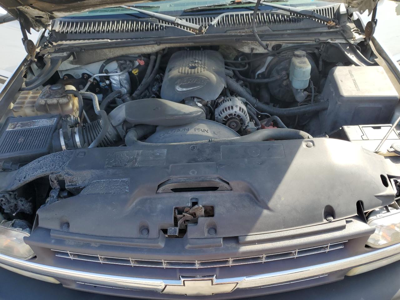 2002 Chevrolet Silverado - Image 12