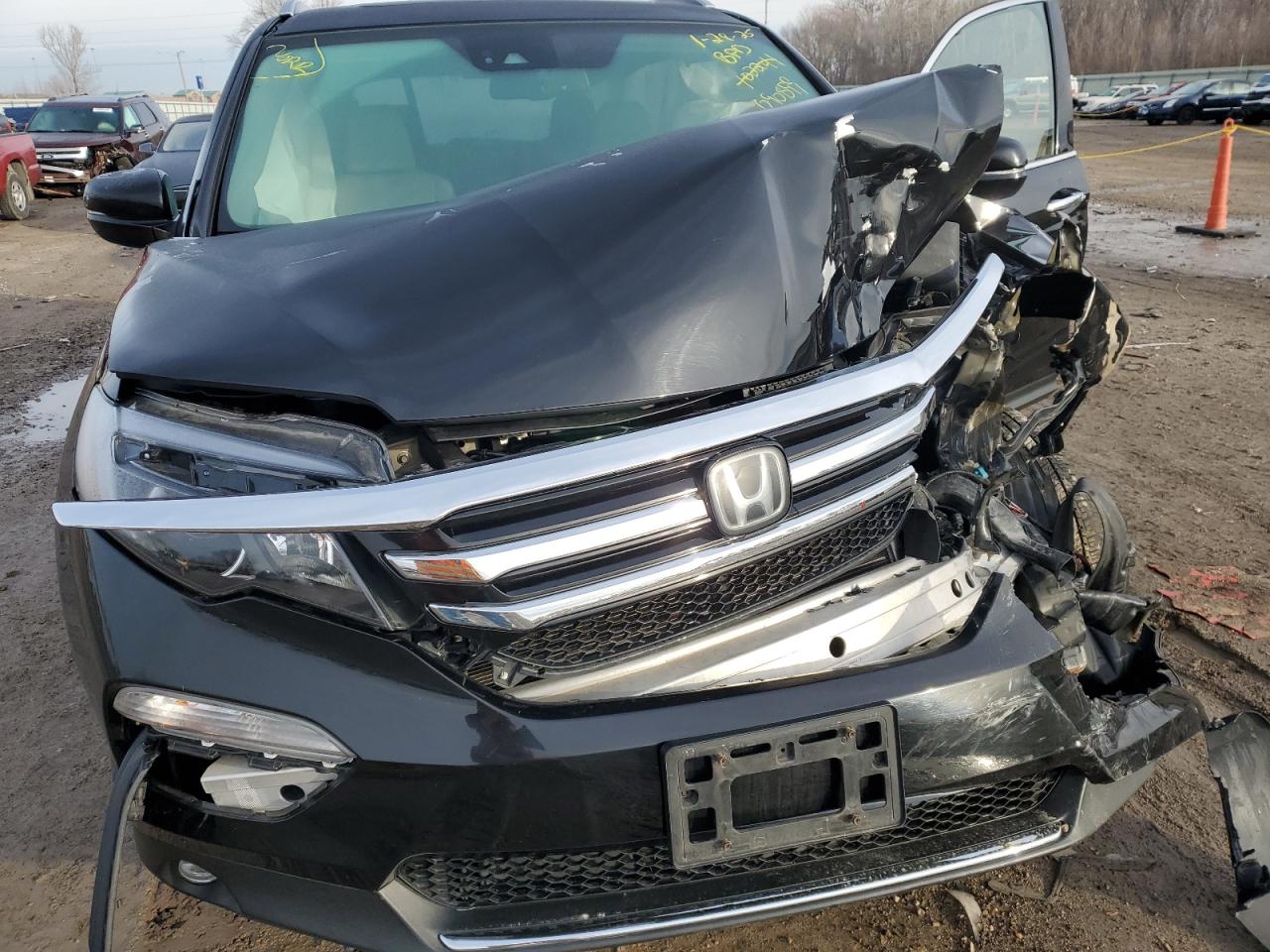 5FNYF6H02GB090899 HONDA PILOT 2016