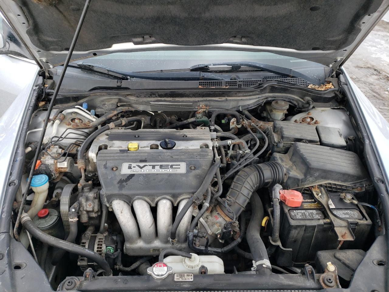 2003 Honda Accord - Image 12