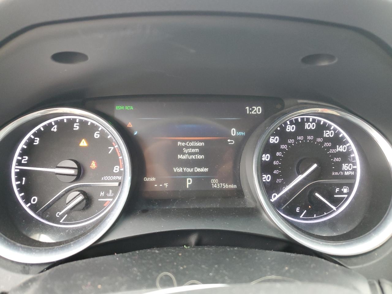 2020 Toyota Camry - Image 9