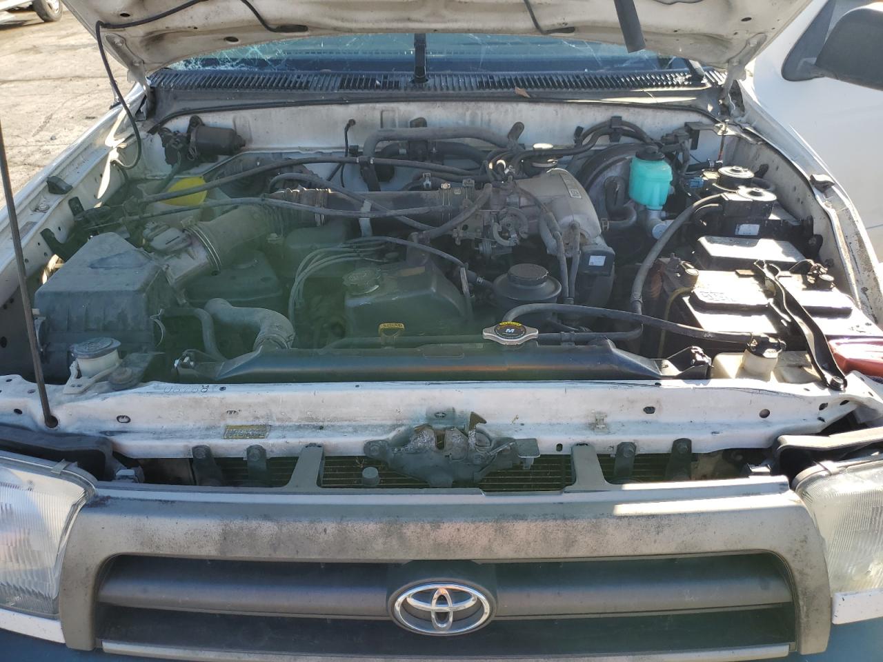 1998 Toyota 4Runner - Image 13