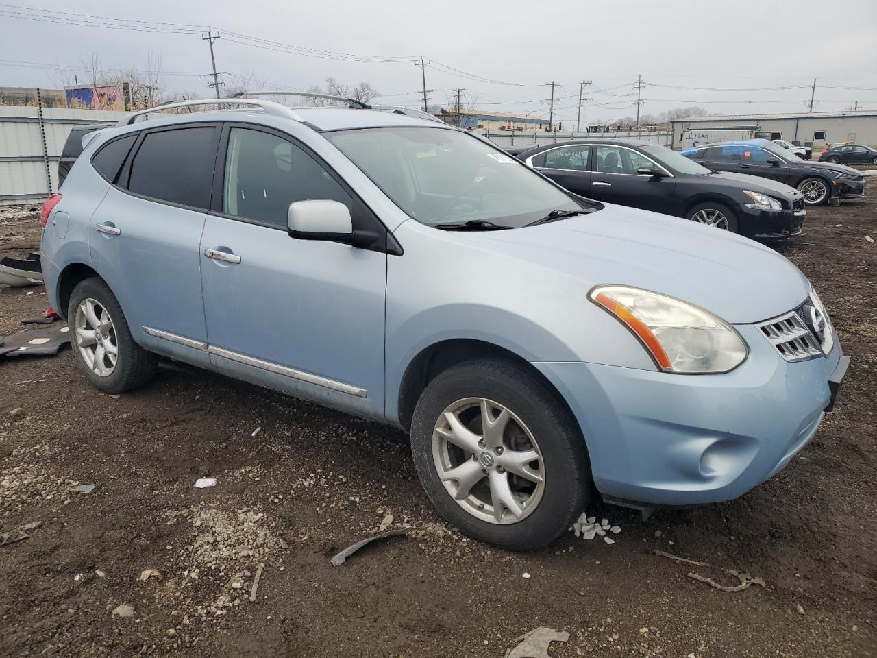 2011 Nissan Rogue - Image 4