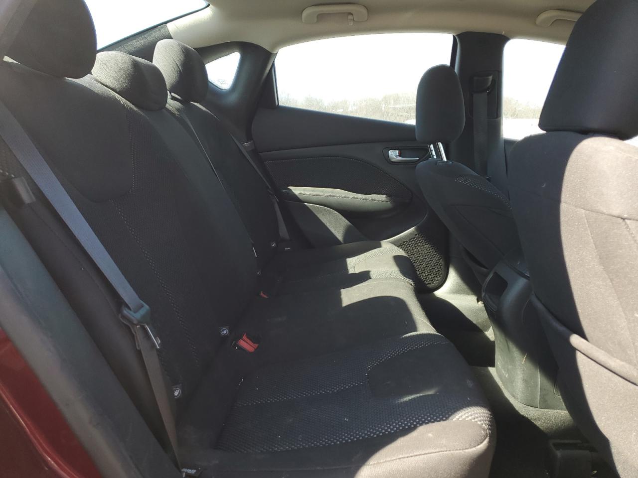 2015 Dodge Dart - Image 10