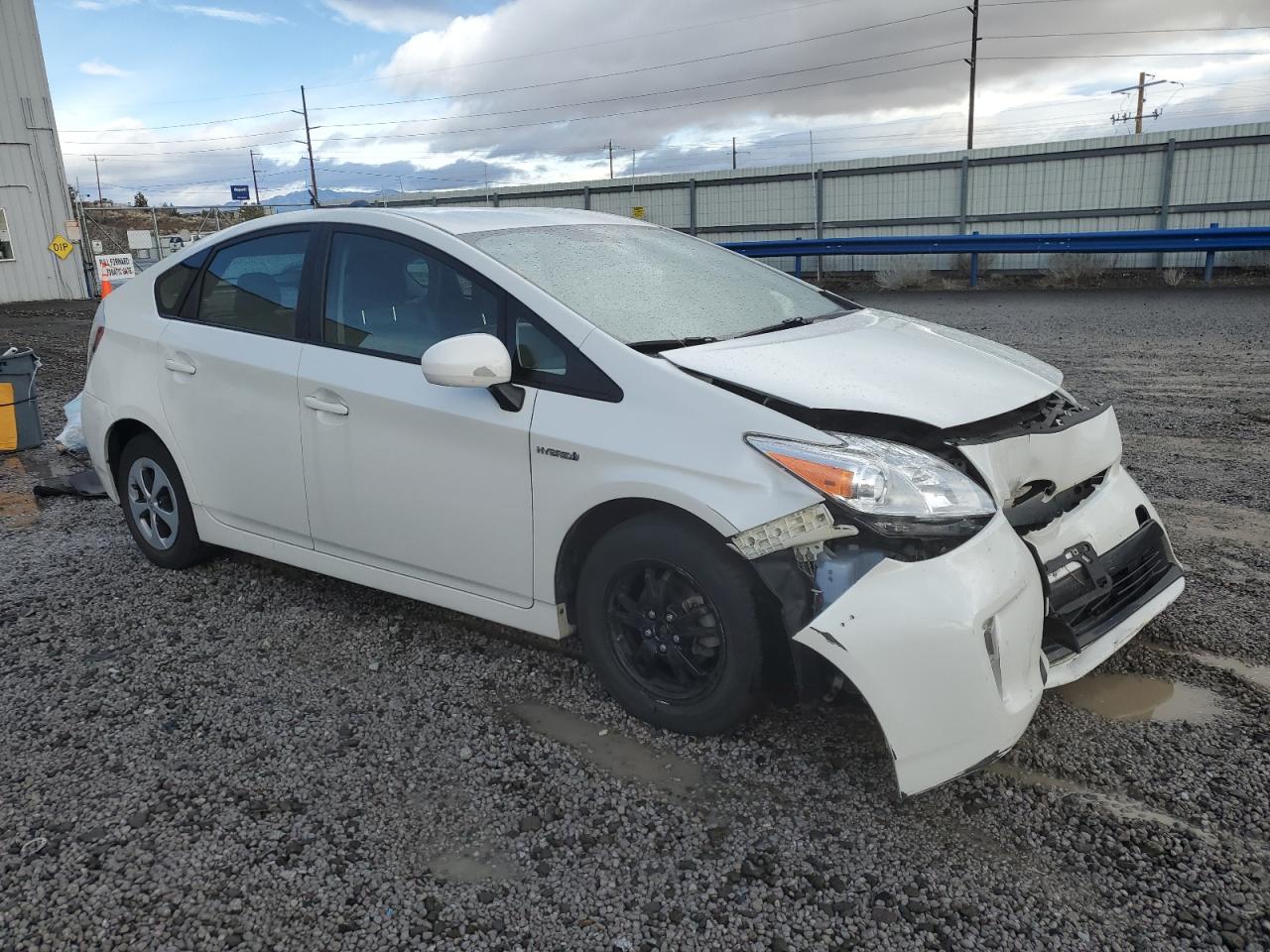 2015 Toyota Prius - Image 4