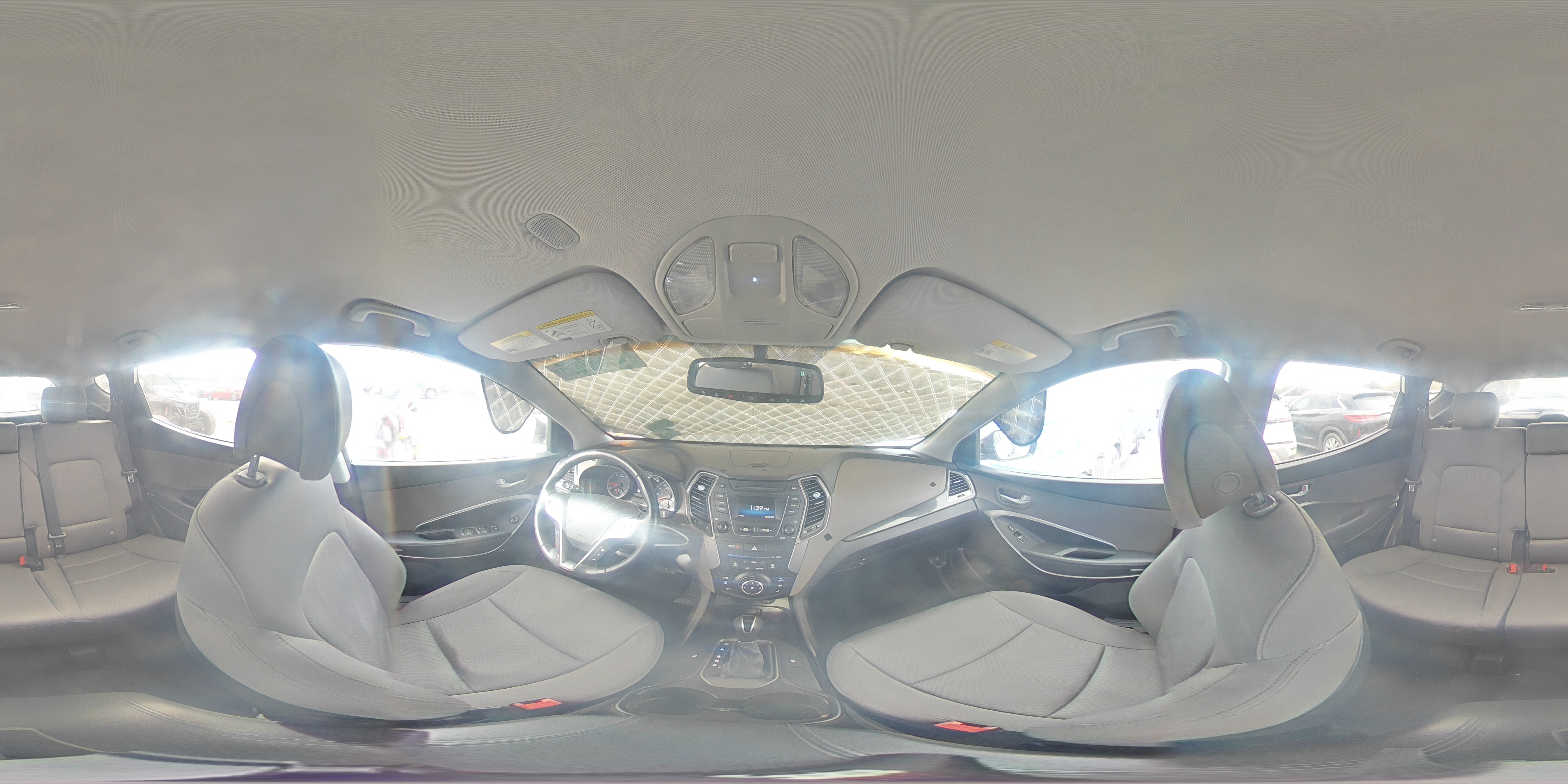 2014 Hyundai Santa Fe - Image 13