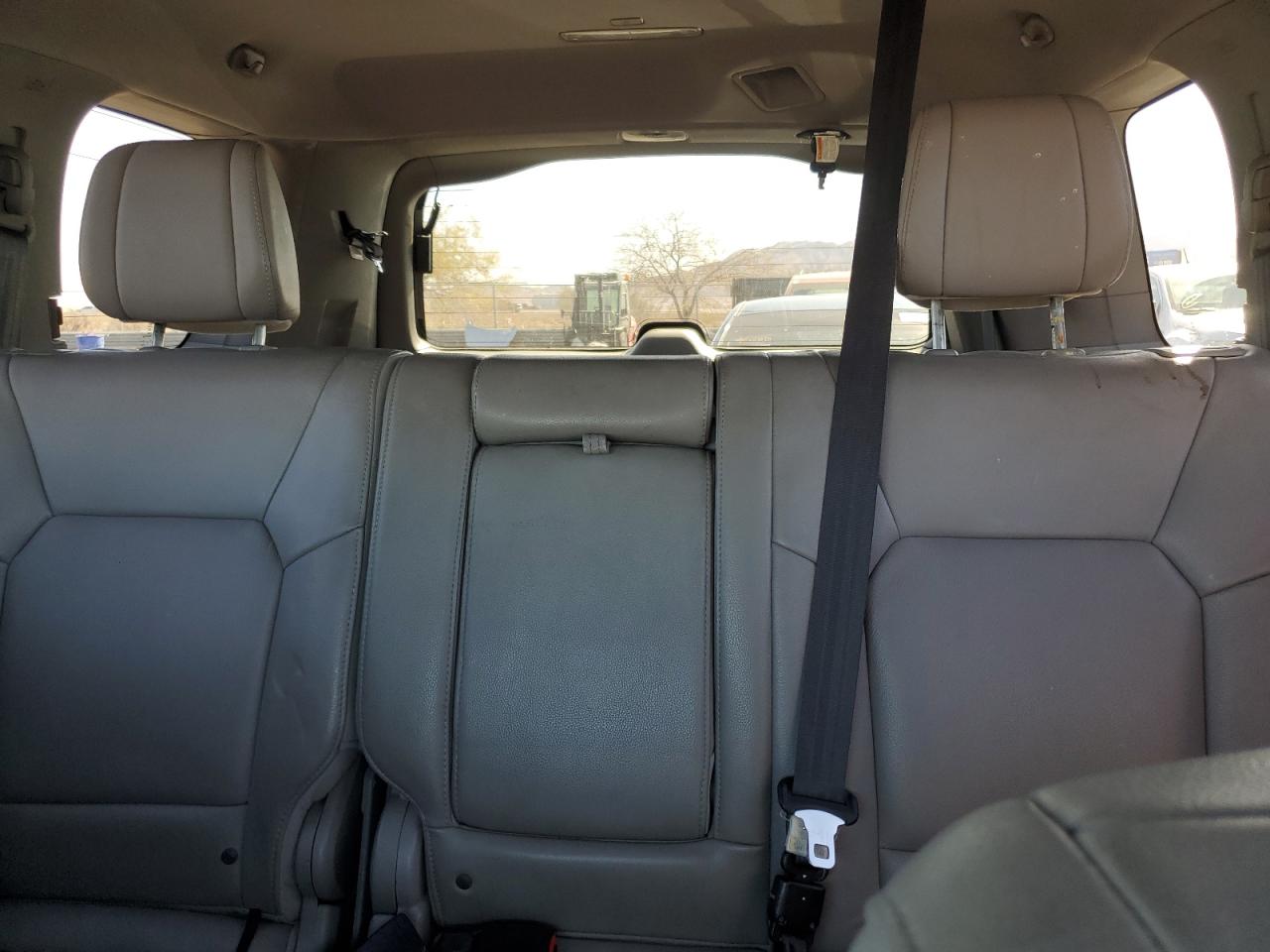 2014 Honda Pilot - Image 10