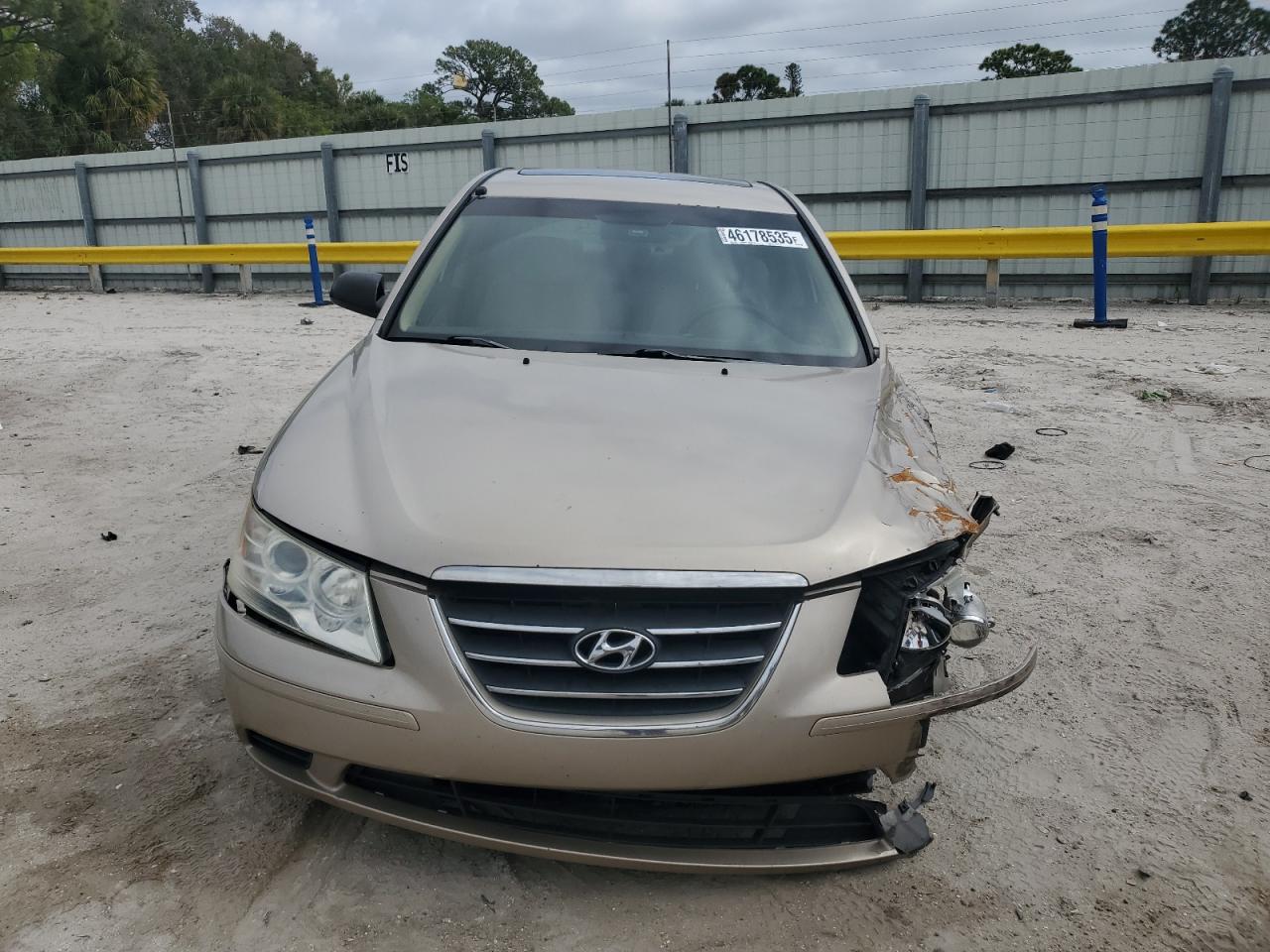 2009 Hyundai Sonata - Image 5