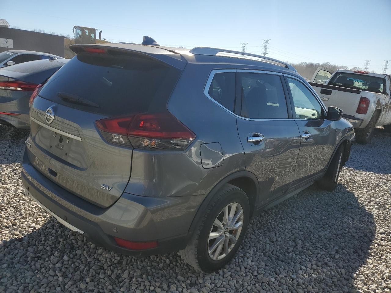 2019 Nissan Rogue - Image 3