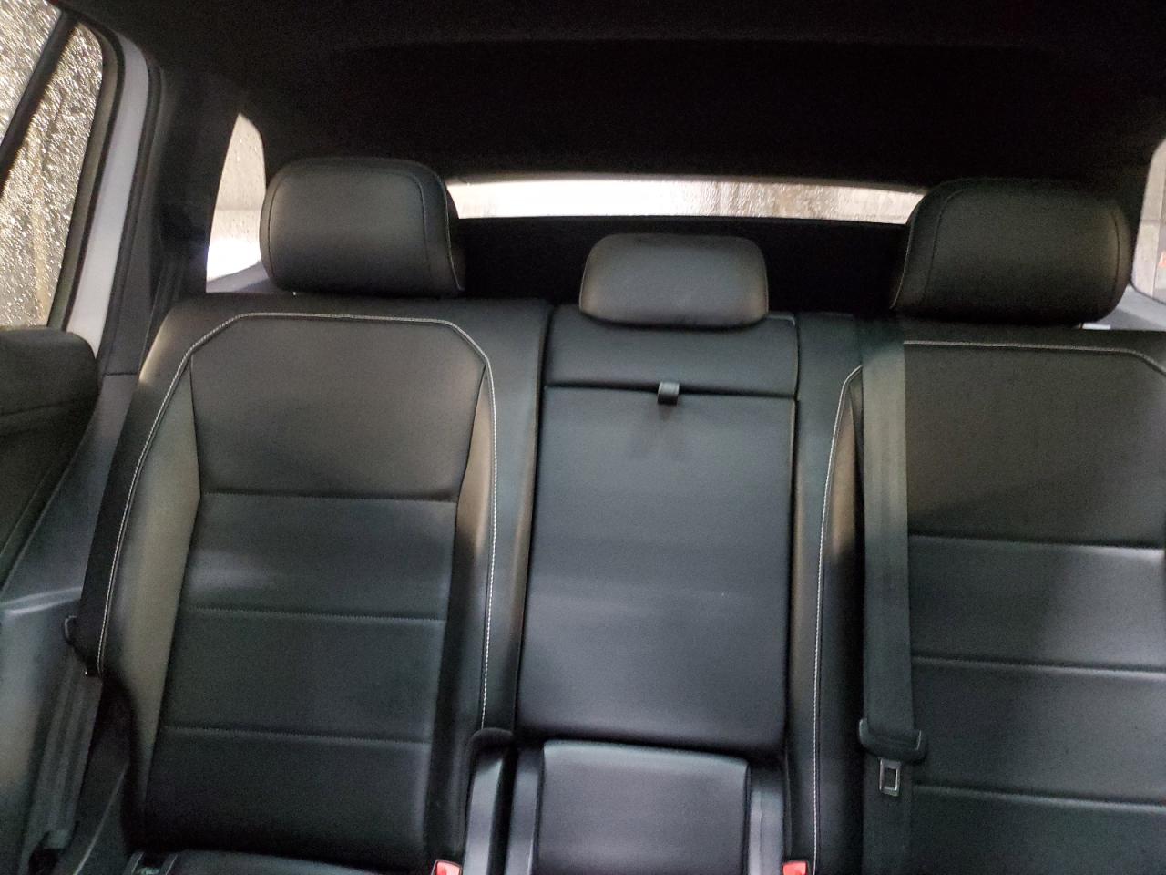 2021 Volkswagen Tiguan - Image 10