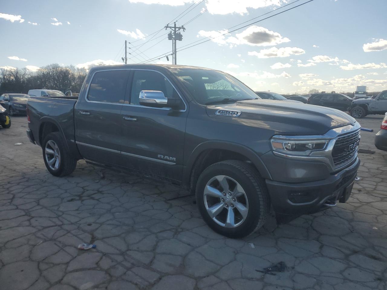 2019 RAM 1500 - Image 4
