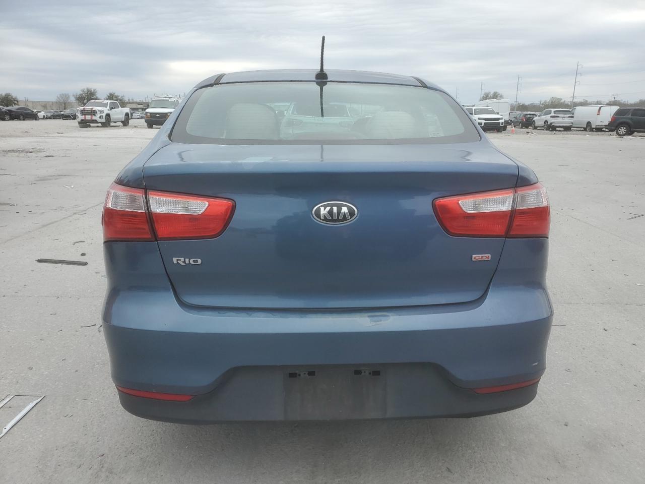 2016 Kia Rio - Image 6