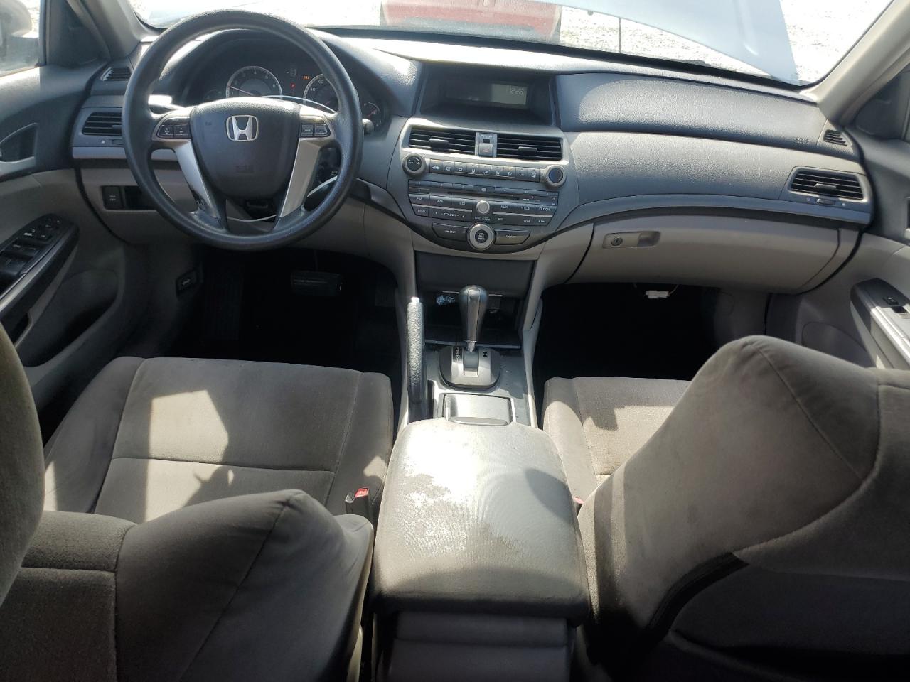 2008 Honda Accord - Image 8