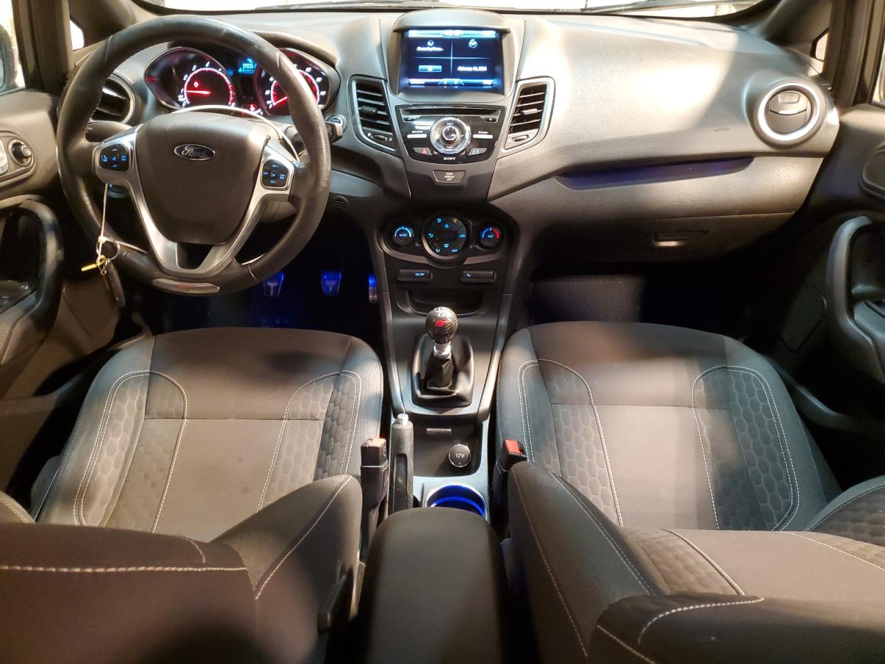 2014 Ford Fiesta - Image 8