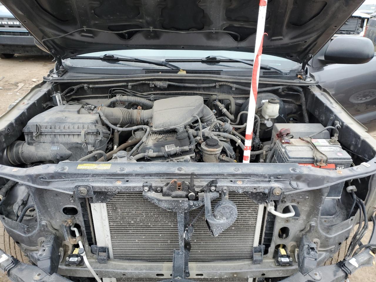 2014 Toyota Tacoma - Image 11