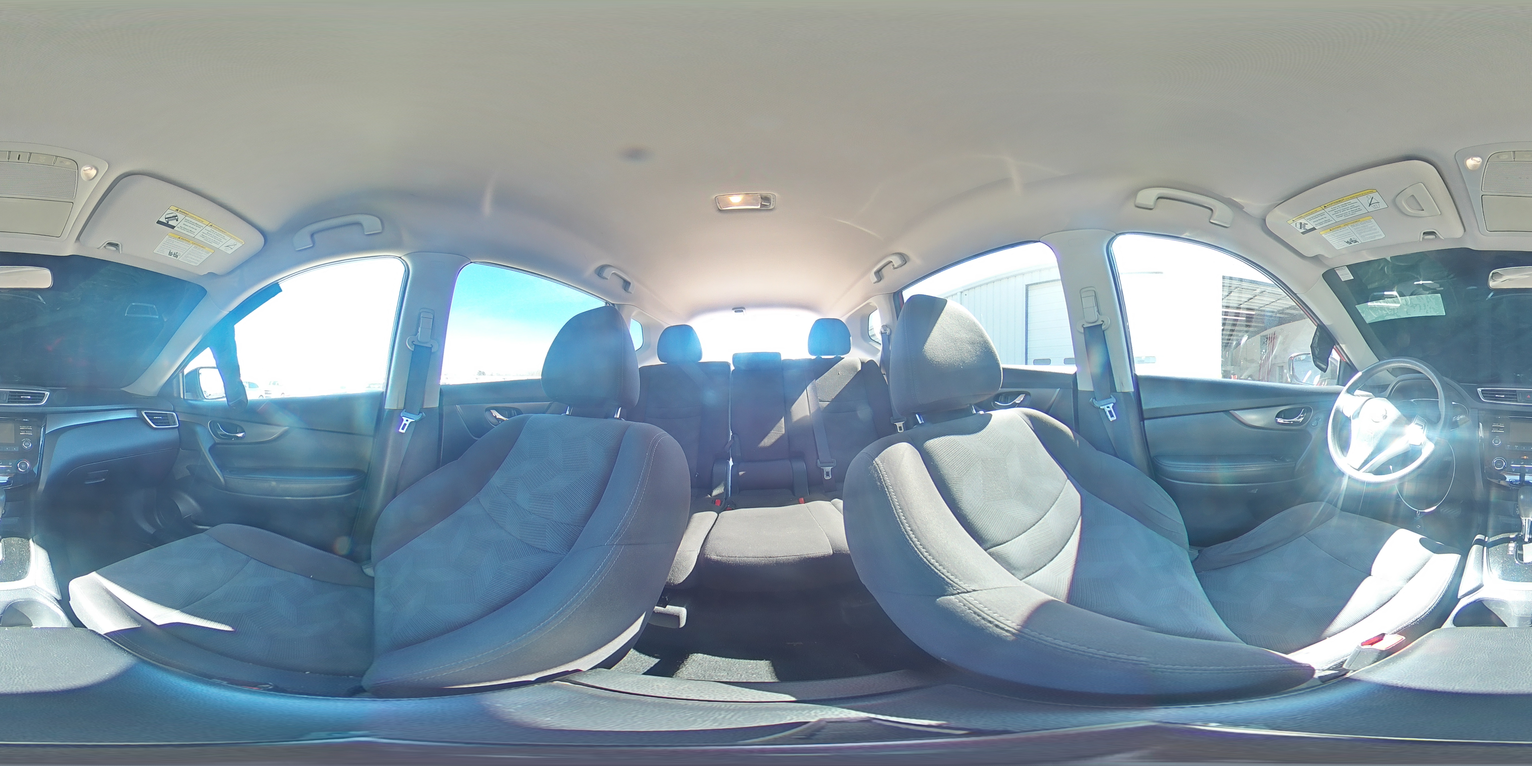 2016 Nissan Rogue - Image 15