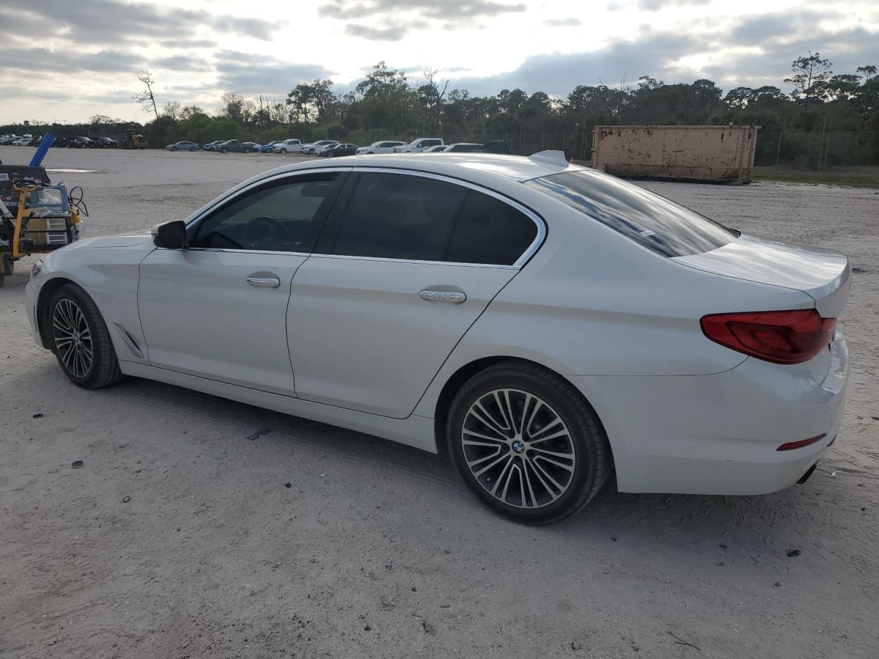 2018 BMW 5er - Image 2