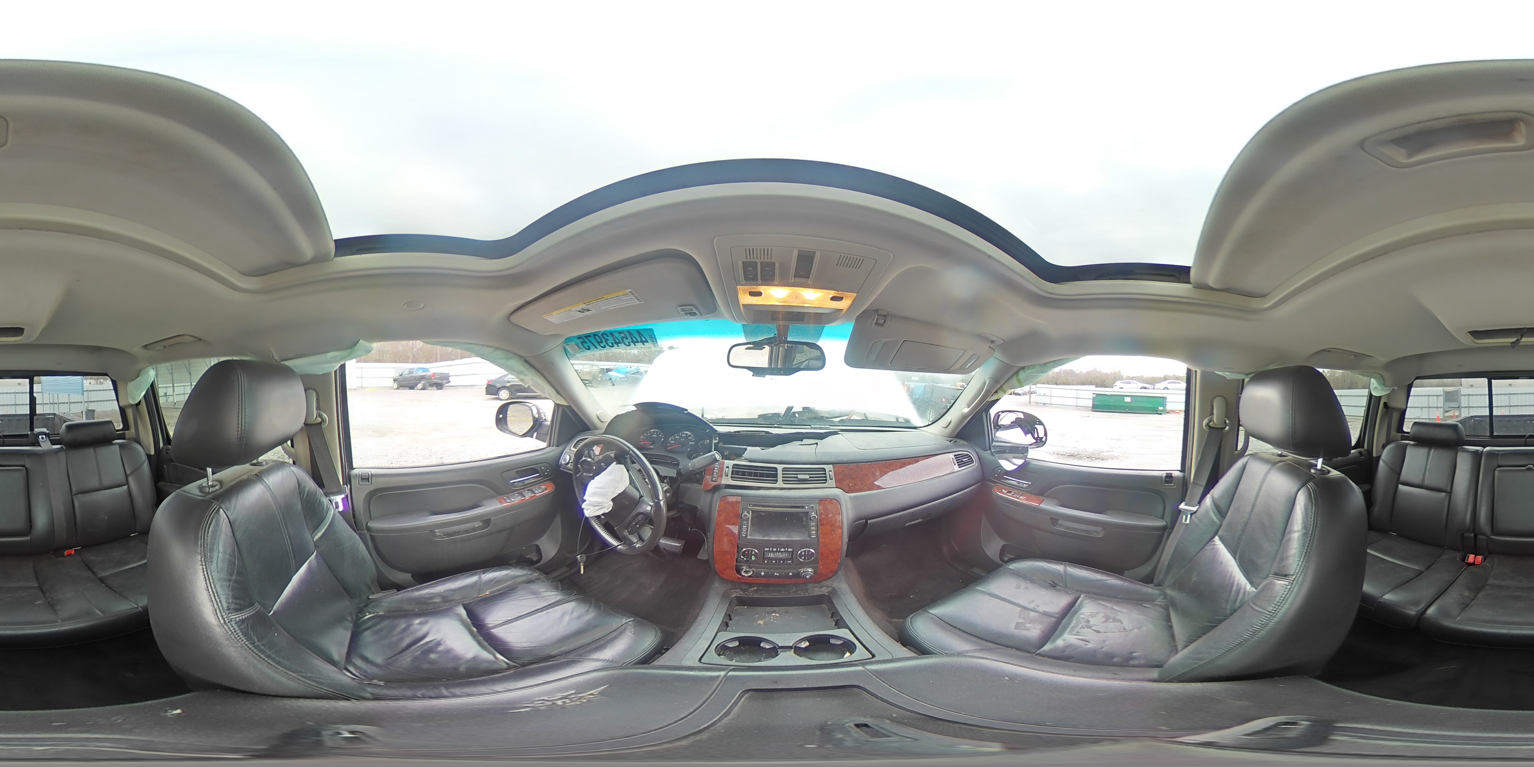 2011 Chevrolet Silverado - Image 13