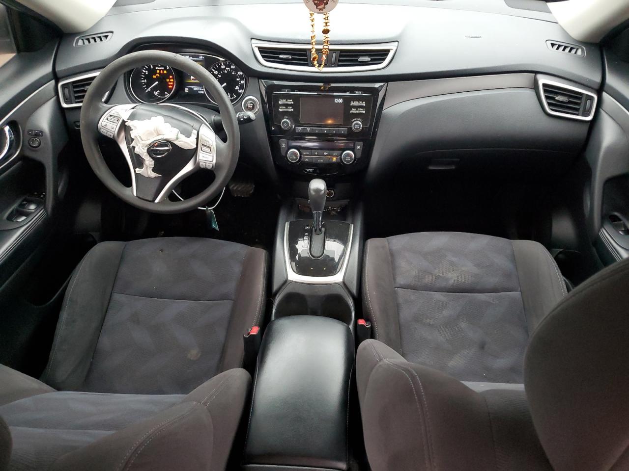 2015 Nissan Rogue - Image 8